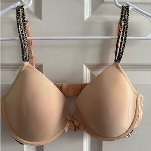 Betsey Johnson Elegant Beige Women's Bra 36C